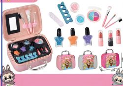 LABUBU - VALISE DE MAQUILLAGE